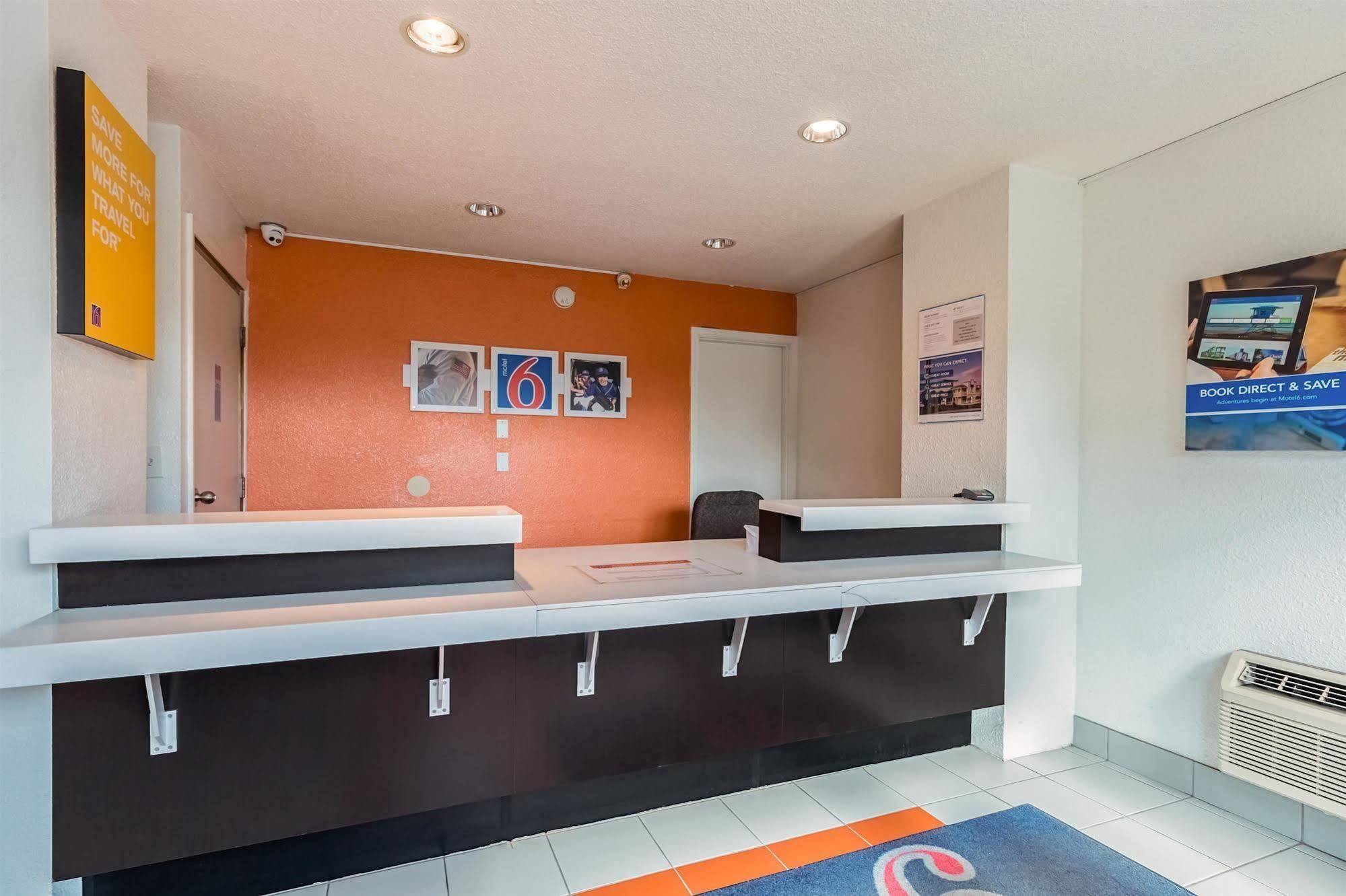 Motel 6-Beaverton, Or Exteriér fotografie